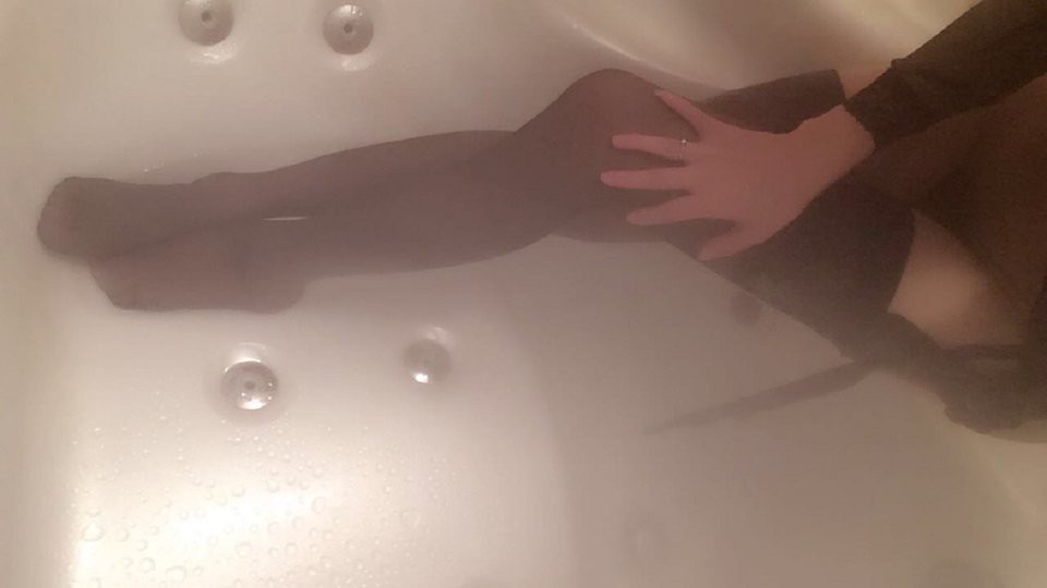 洗乾淨的妹妹等著被插 (15P)