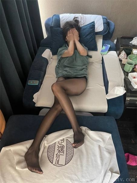 反差約炮女友