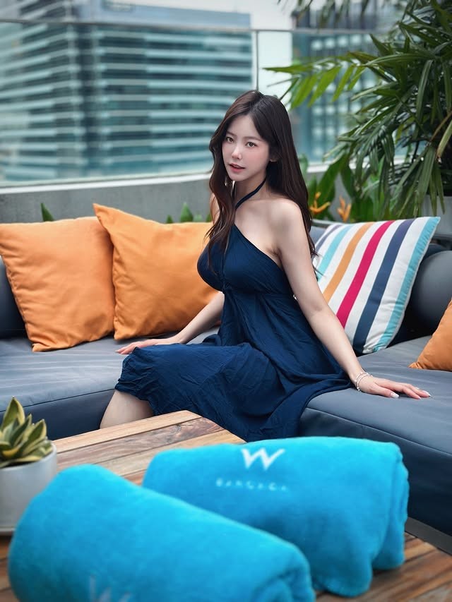 魅惑小妖精「Cheri yaung」氣質又不失性感的火辣穿搭 一眼就愛上 (10P)
