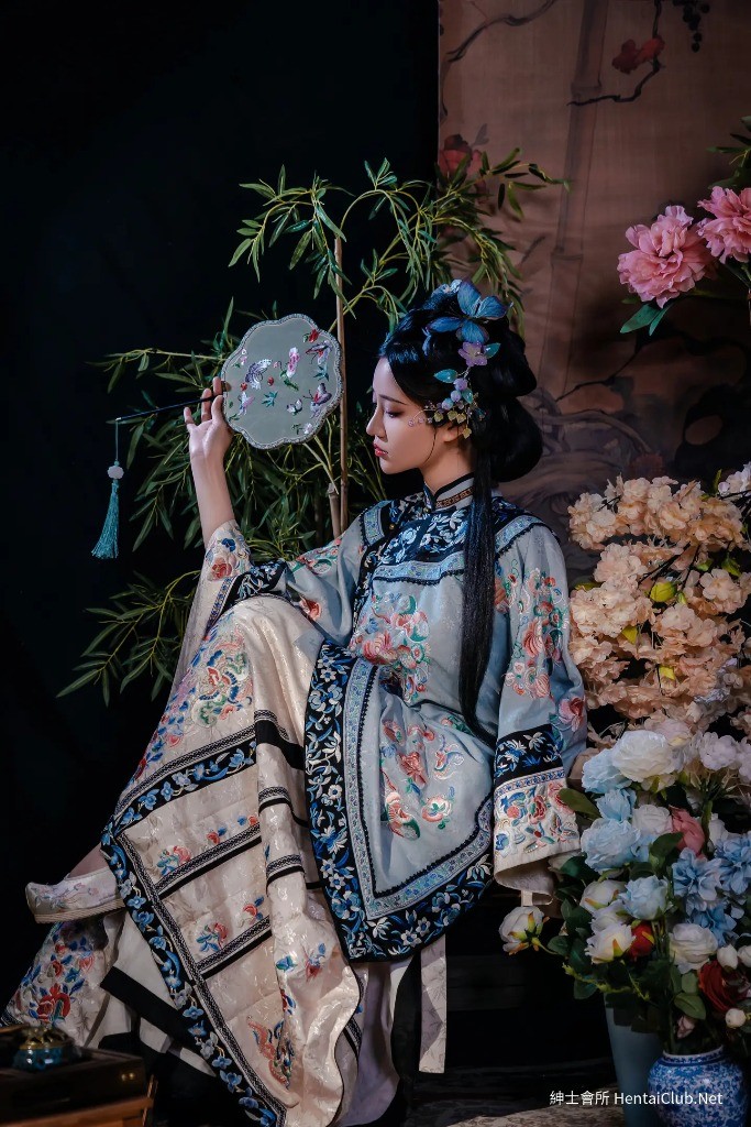 年年 絲蘭陵 (71P)
