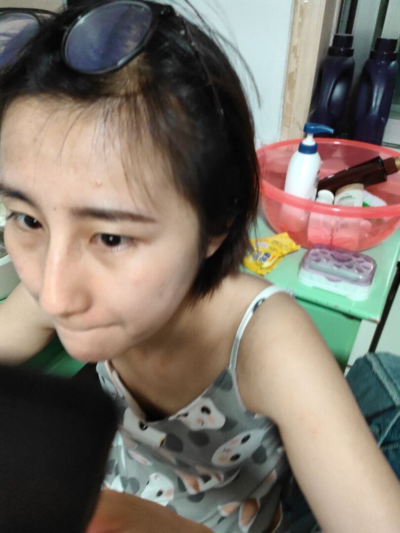鮮嫩的妹子 操得好舒服 (21P)