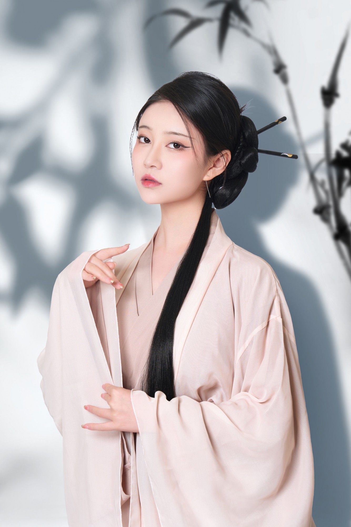 【國模人體】年年《青絲》 (20P)